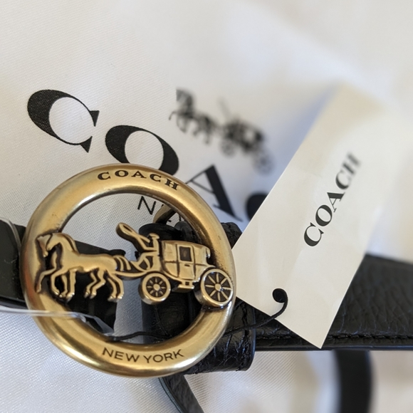 COACH SIGNATURE HORSE AND CARRIAGE 1" PEBBLED LEATHER BELT SIZE XL NWT ❤ - Picture 2 of 6